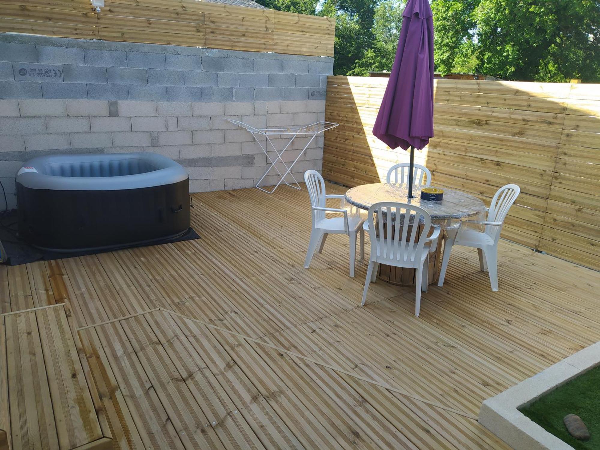 Studio Cosy Avec Terrasse Et Jacuzzi A Disposition De Mai A Aout Rians  Екстер'єр фото